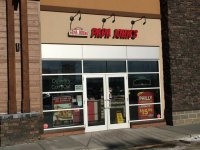 Store front for Papa John's Pizza