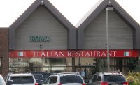 Store front for Roma Italian Restaurant